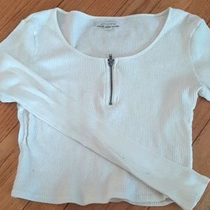 White hollister half zip up